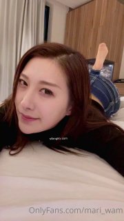 男女强吻摸下面揉叫包容力まんさいG美乳お姉さんの上...